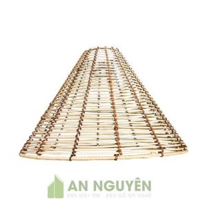 Đèn Mây Tre: Mẫu đèn mây đan trên khung sắt hình chóp cụt trang trí quán ăn